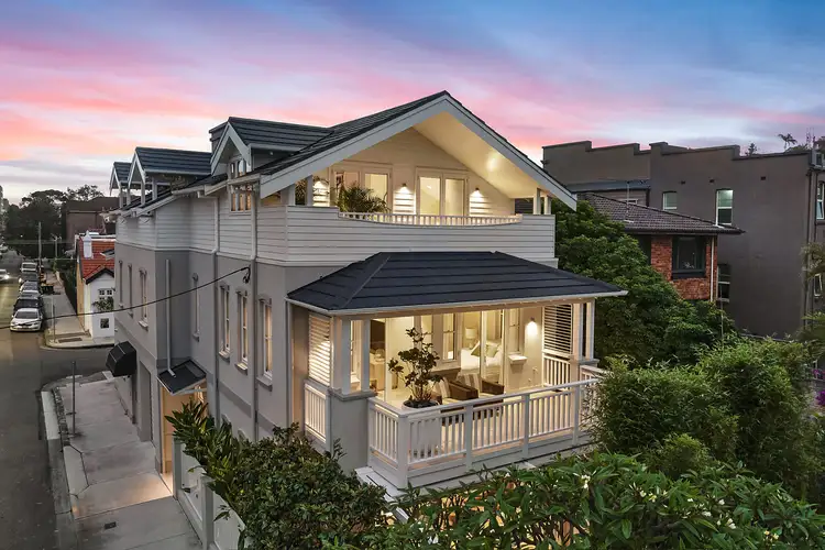 2/2 Steinton Street, Manly NSW 2095