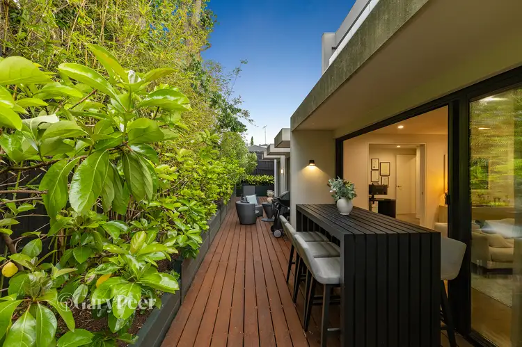 Fourth view of Homely apartment listing, 2/6 Kinnoul Avenue, Caulfield North VIC 3161