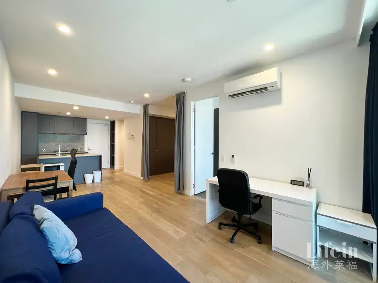 5615/160 Victoria Street, Carlton VIC 3053