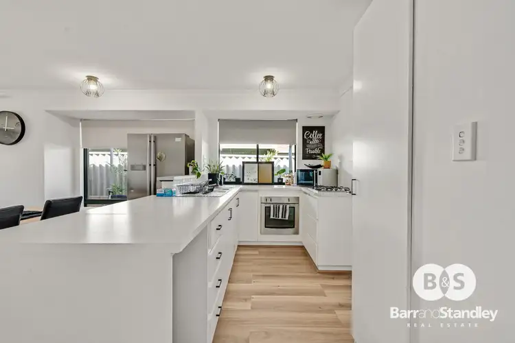 Sixth view of Homely house listing, 6 Kearney Way, Usher WA 6230