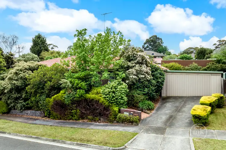 32 Wahroonga Crescent, Greensborough VIC 3088
