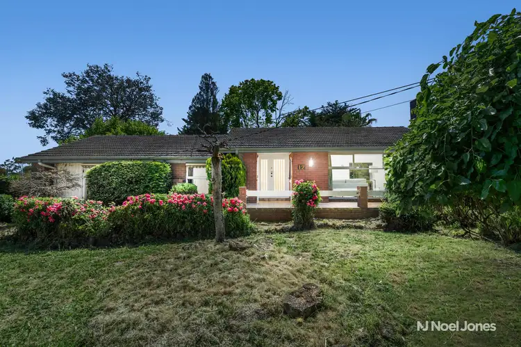 12 Pinewood Drive, Wantirna South VIC 3152