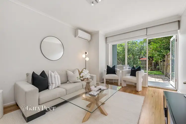 2/44 Rosstown Road, Carnegie VIC 3163