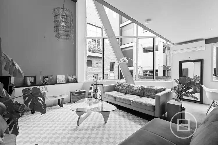 2 Mirka Lane, St Kilda VIC 3182
