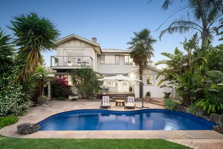 74 Ingrams Road