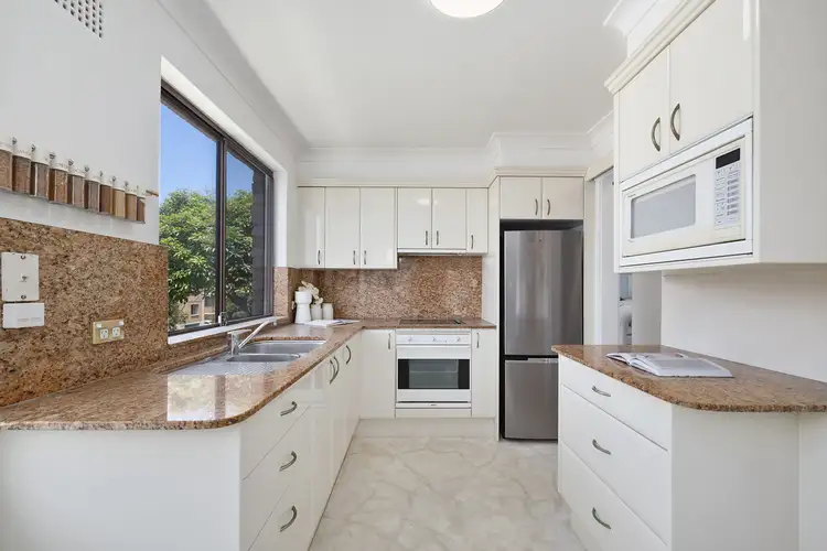Fourth view of Homely apartment listing, 4/4 Stuart Street, Collaroy NSW 2097