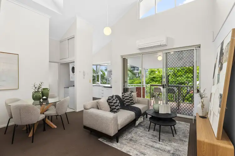 9/22 York Street, Indooroopilly QLD 4068
