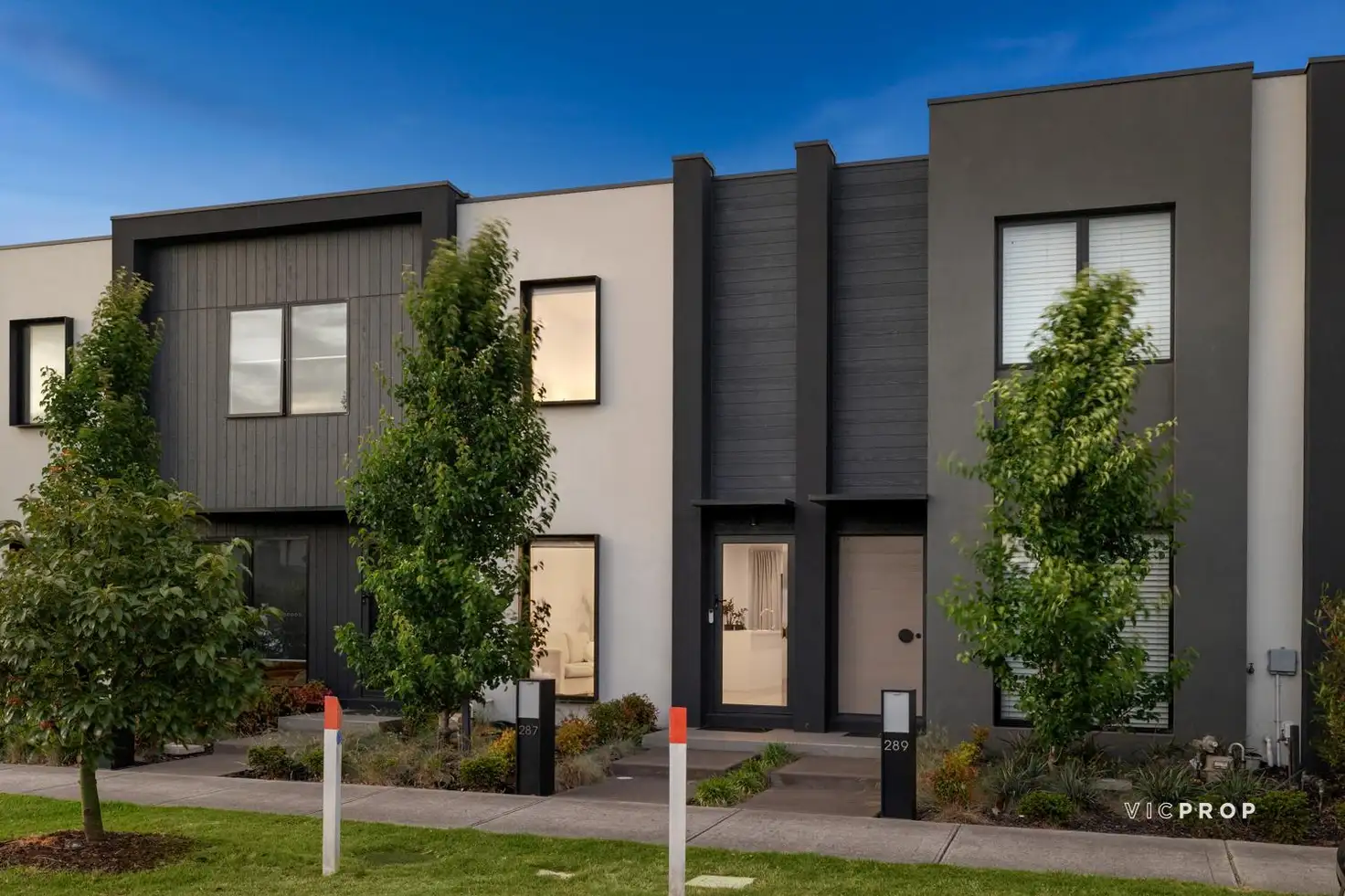 Main view of Homely townhouse listing, 287 Waterhaven Boulevard, Point Cook VIC 3030