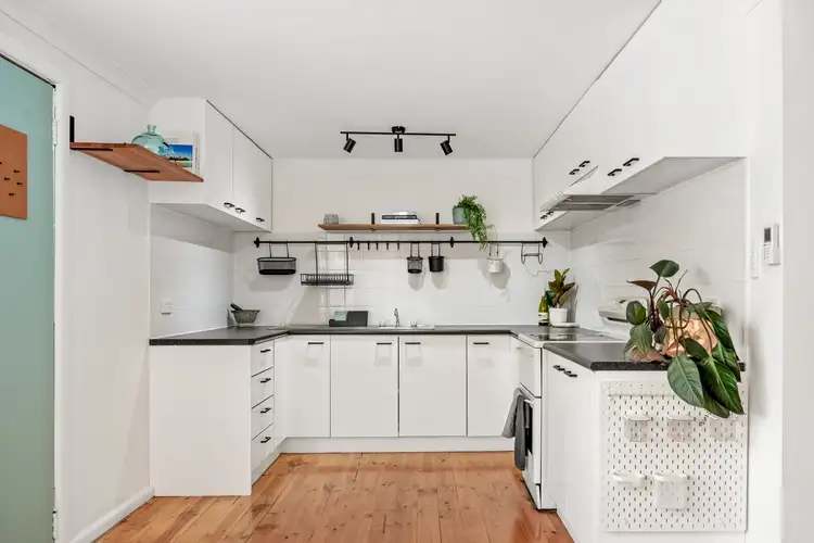 Fourth view of Homely house listing, 15 Benjamin Street, Sunshine VIC 3020
