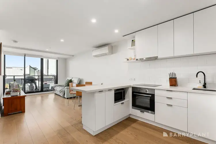 303/6 Railway Road, Cheltenham VIC 3192