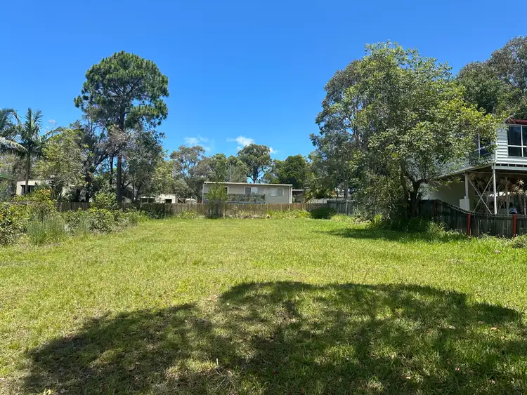 44 Francis Road, Macleay Island QLD 4184