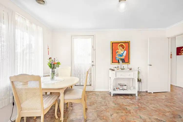 Third view of Homely house listing, 5 Benong Place, Frankston VIC 3199