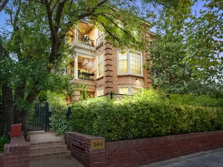 6/304 Dandenong Road, St Kilda East VIC 3183