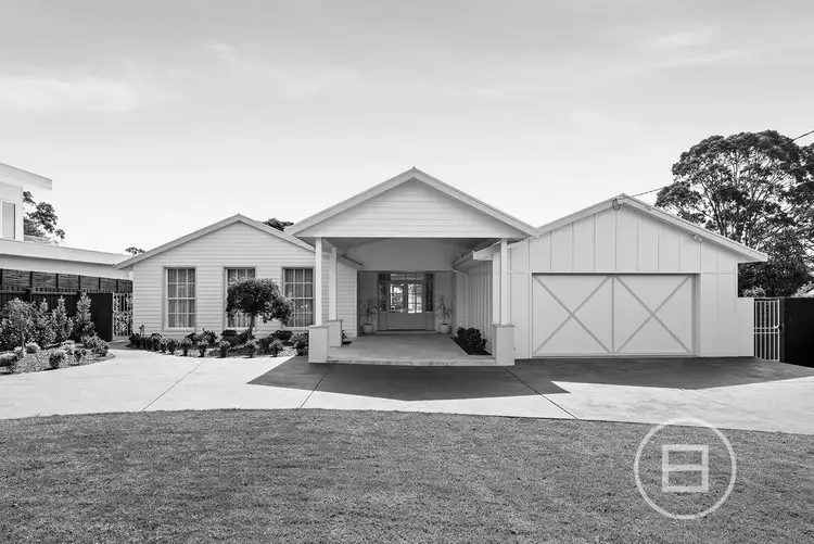 23 Old Mornington Road, Mount Eliza VIC 3930