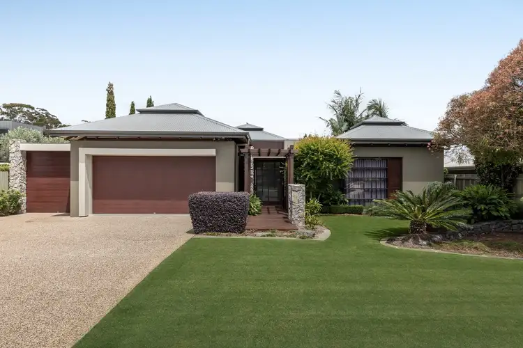 11 Daniells Close, Middle Ridge QLD 4350