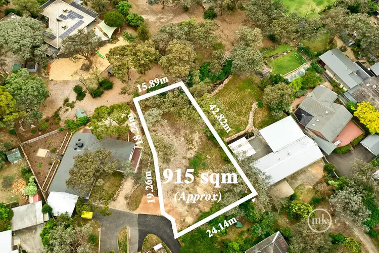 27 Orchard Avenue, Eltham North VIC 3095