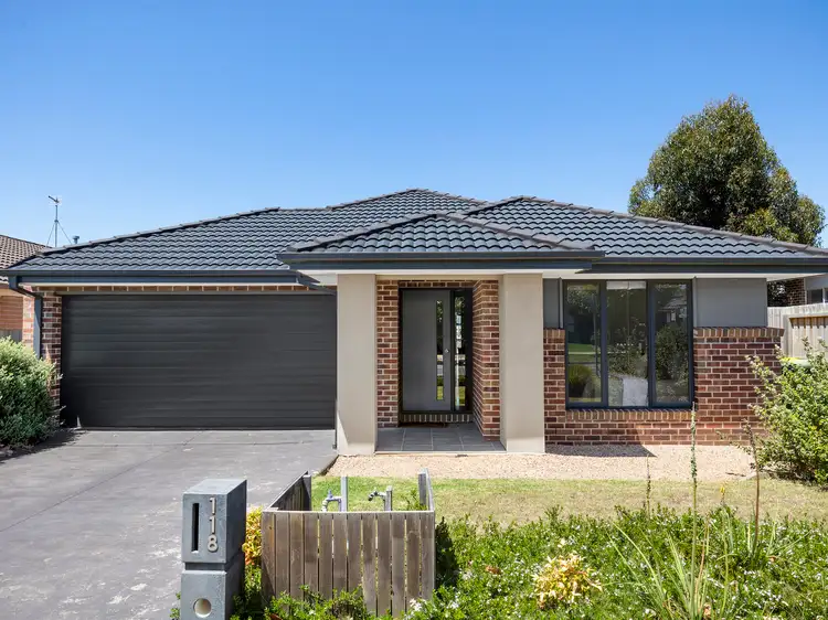 118 Coastside Drive, Armstrong Creek VIC 3217