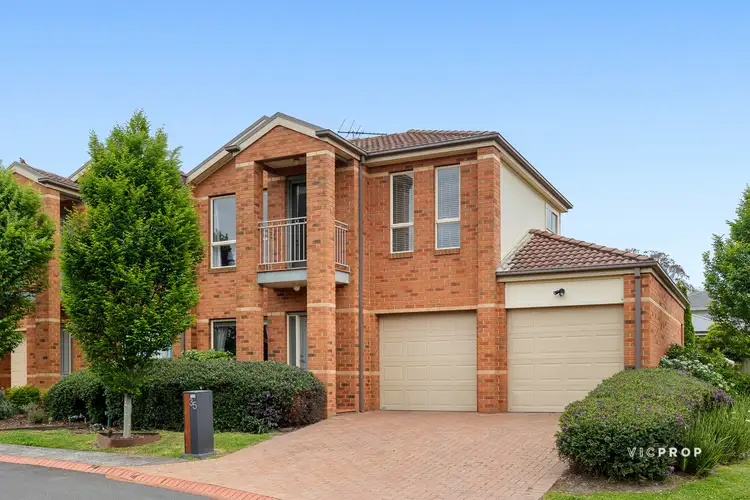 35 Watling Grove, Ferntree Gully VIC 3156