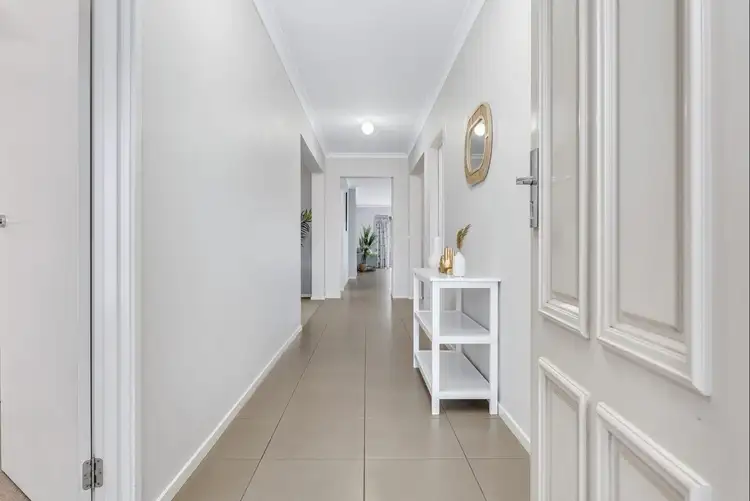 Second view of Homely house listing, 6 Stringybark Close, Manor Lakes VIC 3024
