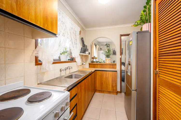 Fifth view of Homely unit listing, 2/8 Meaklim Street, Shepparton VIC 3630