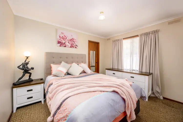 Sixth view of Homely unit listing, 2/8 Meaklim Street, Shepparton VIC 3630