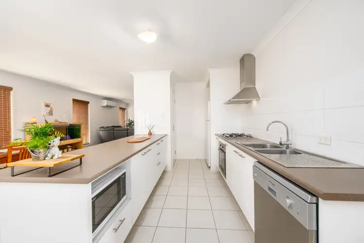 Fourth view of Homely house listing, 3 Teatree Place, Kialla VIC 3631