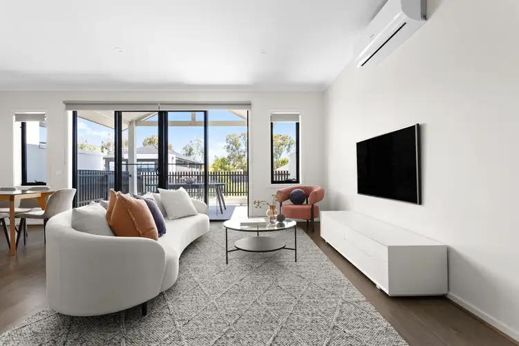 Fourth view of Homely house listing, 162 Fairways Boulevard, Craigieburn VIC 3064