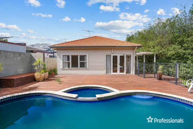 Second view of Homely house listing, 13 Ellindale Avenue, Mckinnon VIC 3204
