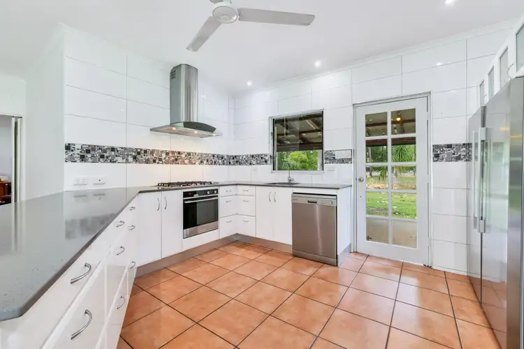 10 Shewring Road, Mcminns Lagoon NT 822