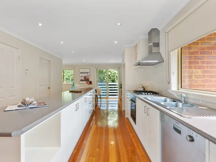 Sixth view of Homely townhouse listing, 2/41 Wave Avenue, Mount Waverley VIC 3149