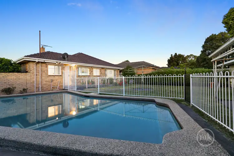 2 Nepean Street, Watsonia VIC 3087