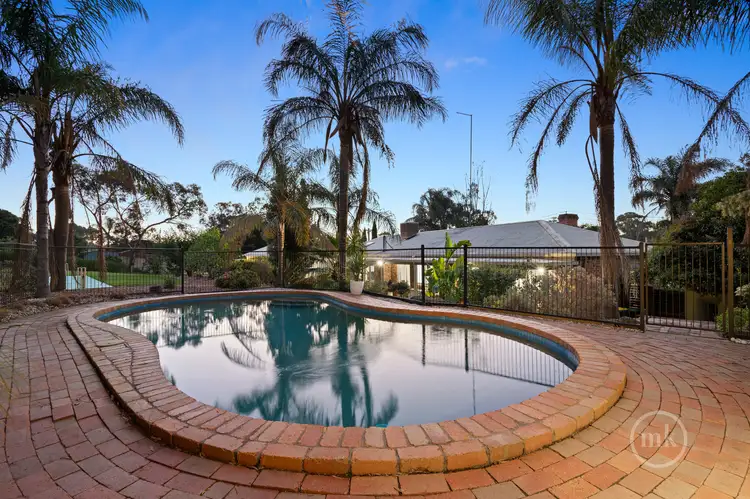 30 Dobell Drive