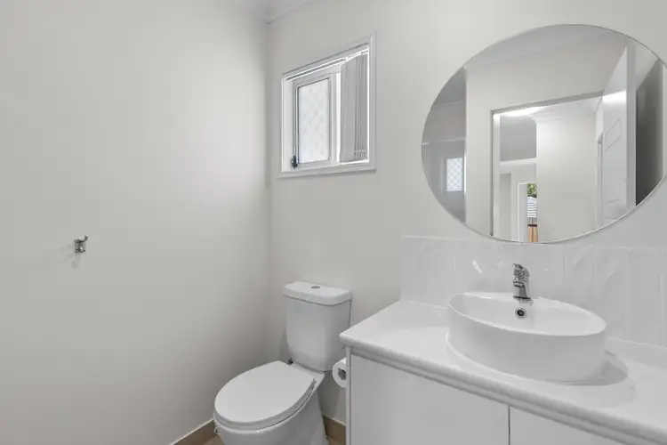 Sixth view of Homely house listing, 27 Bimbadean Circuit, Southside QLD 4570