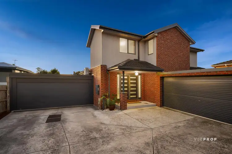 Main view of Homely unit listing, 2/12 Mountain Gate Drive, Ferntree Gully VIC 3156