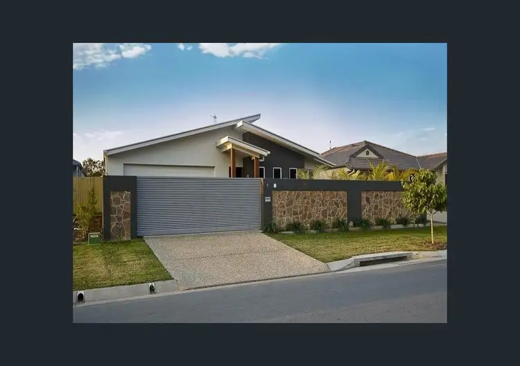8 Chestwood Crescent, Sippy Downs QLD 4556