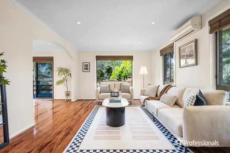 Second view of Homely house listing, 5 Elmstead Drive, Wheelers Hill VIC 3150