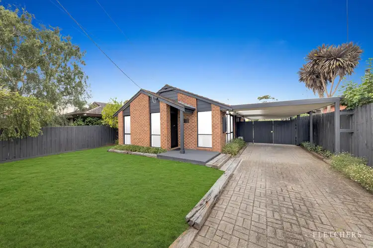 28 Manson Drive, Melton South VIC 3338