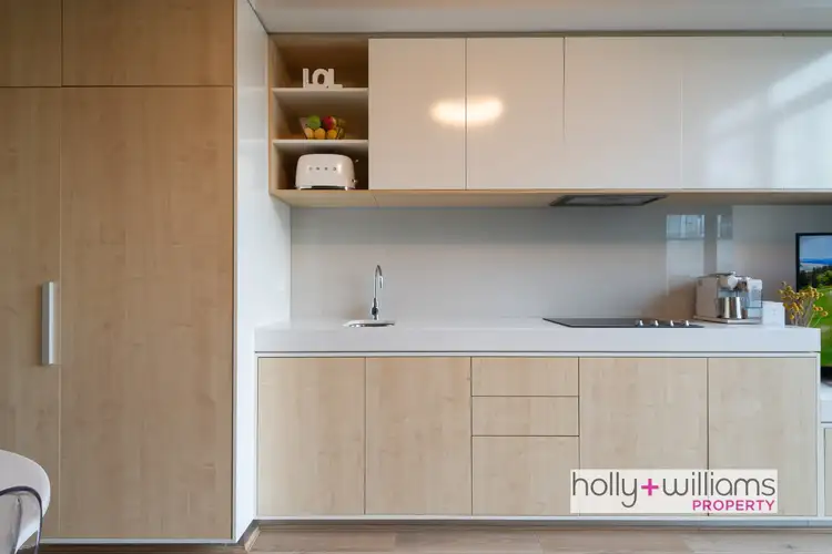 901/33 Claremont Street, South Yarra VIC 3141