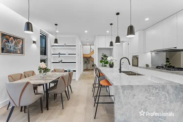 2B Malcolm Street, Mckinnon VIC 3204