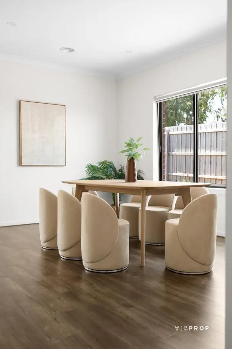 Sixth view of Homely house listing, 31 Largo Circuit, Junction Village VIC 3977