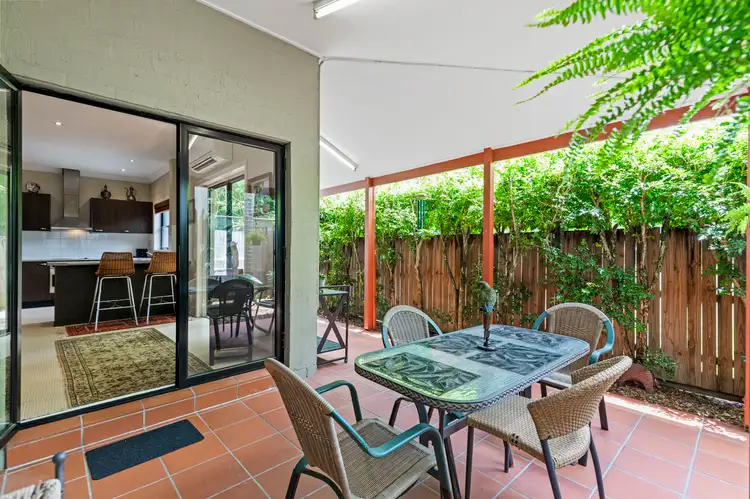 9B Vera Street, Toowong QLD 4066
