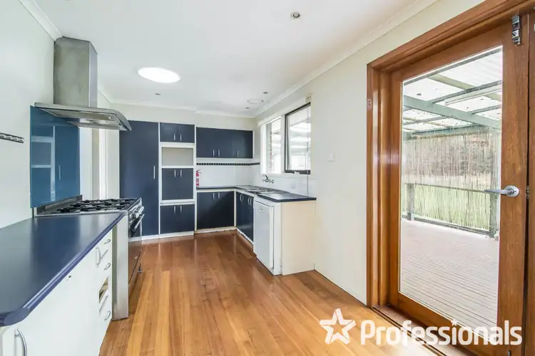 Fifth view of Homely house listing, 8 Sabre Court, Ferntree Gully VIC 3156