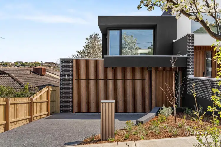 11 Jeffrey Street, Templestowe Lower VIC 3107