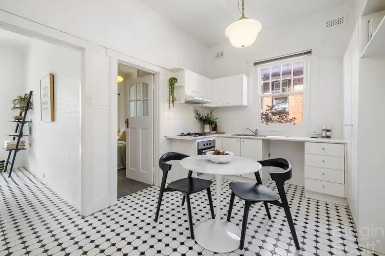 Fourth view of Homely apartment listing, 3/39 Robe Street, St Kilda VIC 3182