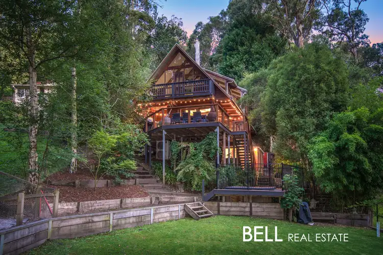 9 Gordon Avenue, Tecoma VIC 3160