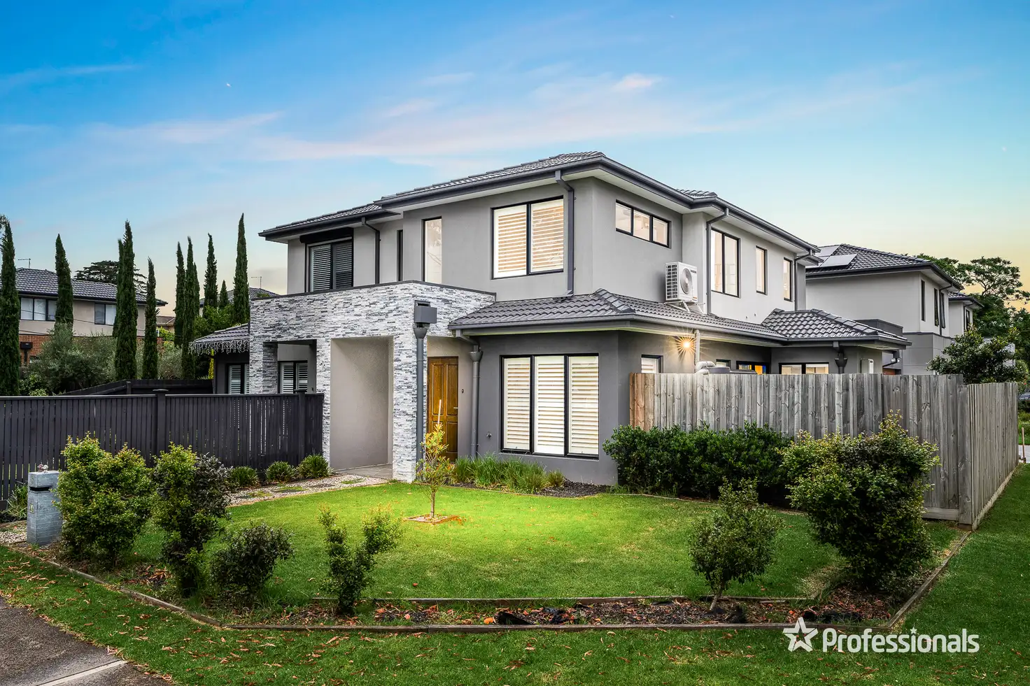 Main view of Homely townhouse listing, 2/46 Waverley Road, Chadstone VIC 3148