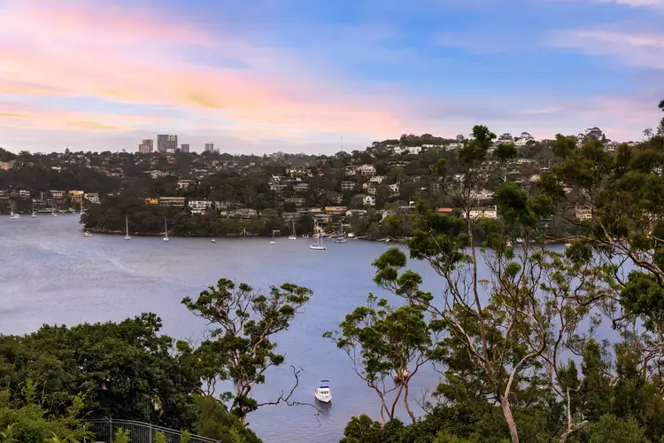 30 Abernethy Street