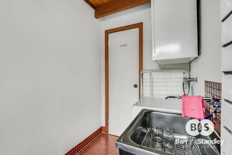 Sixth view of Homely unit listing, unit 4 224/226 Steere Street North, Collie WA 6225
