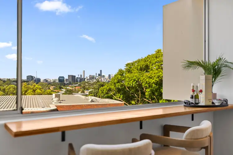 4/64 Swann Road, Taringa QLD 4068