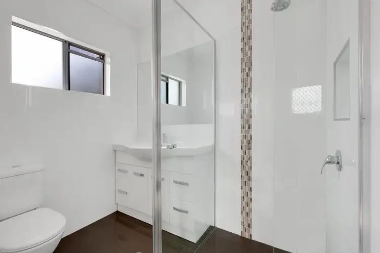 Seventh view of Homely townhouse listing, 2/46 Ellerslie Crescent, Taringa QLD 4068